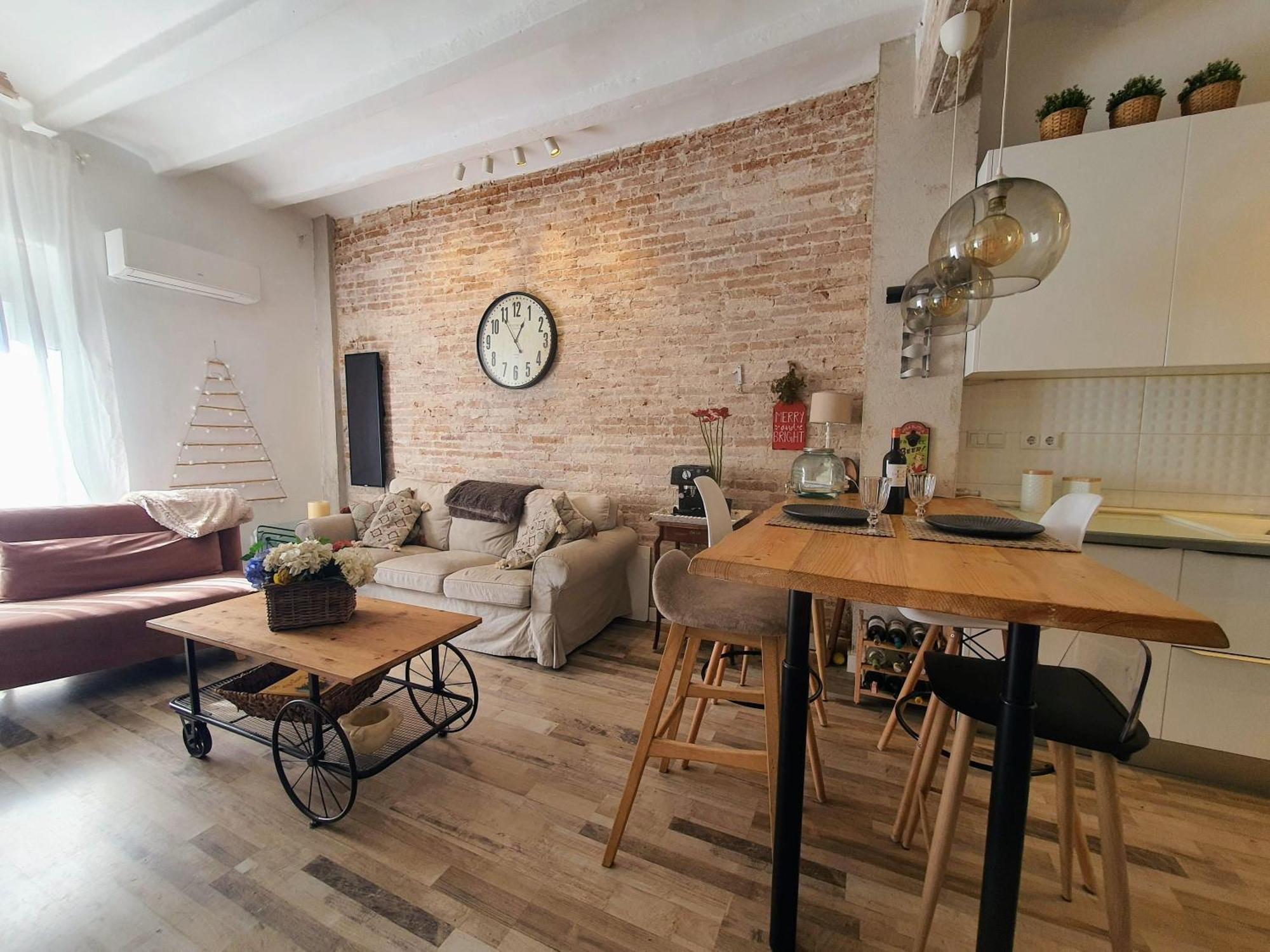 Ef7 Beds & Family Apartman Tarragona Kültér fotó