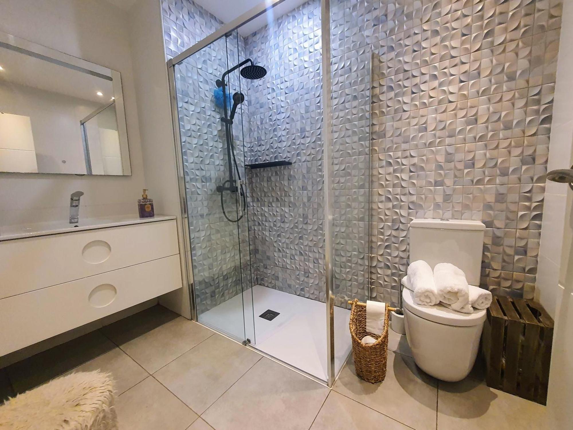 Ef7 Beds & Family Apartman Tarragona Kültér fotó